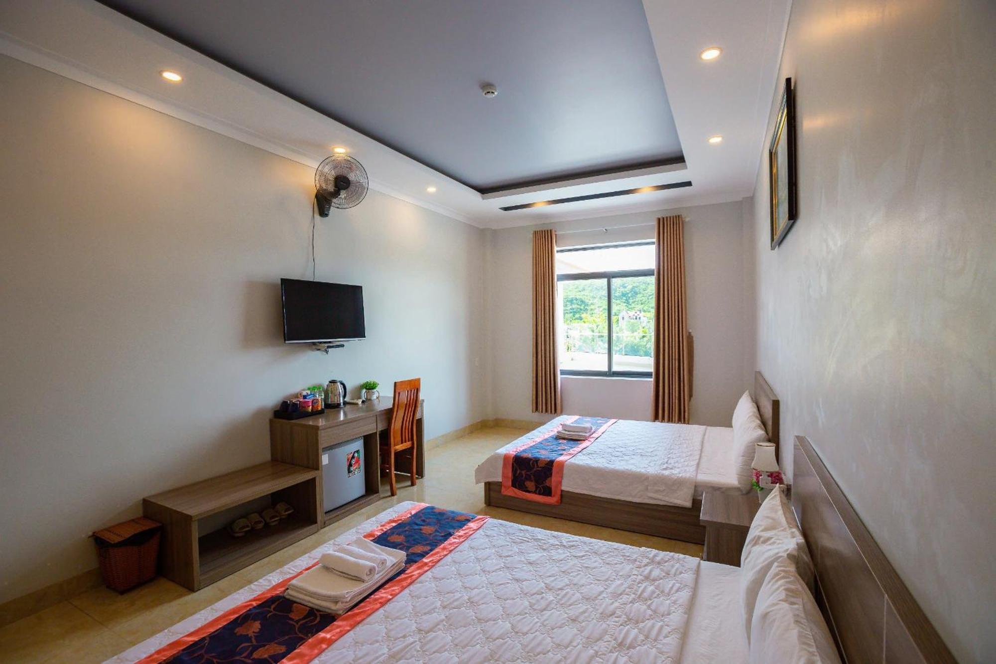 Chau Gia Hotel Vinh Hy Exterior photo